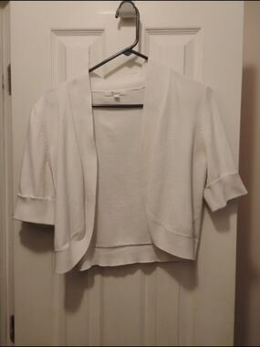 MAKE OFFERDeal 89th & Madison White Open-Neck Knit Top